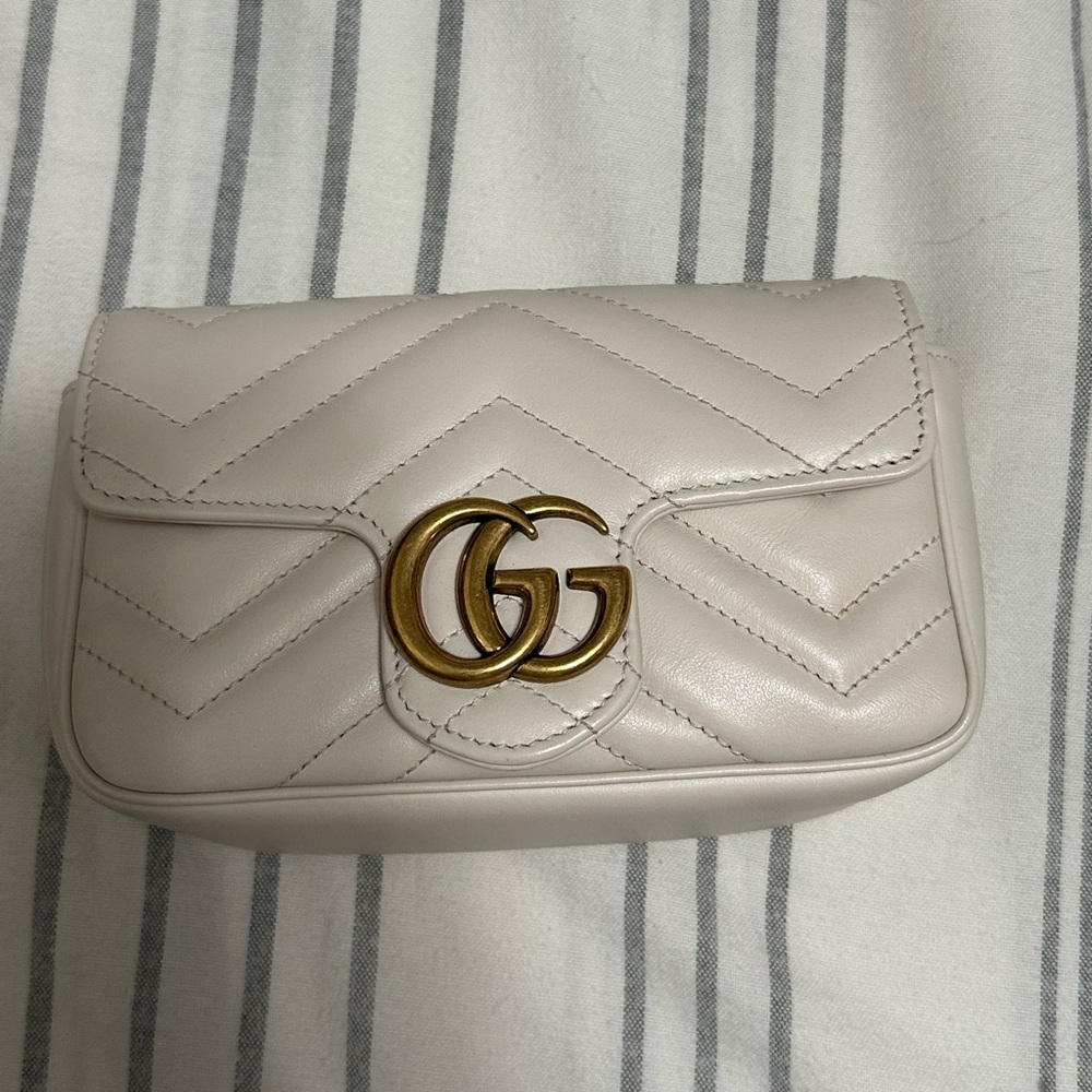 GUCCI Super Mini Marmont